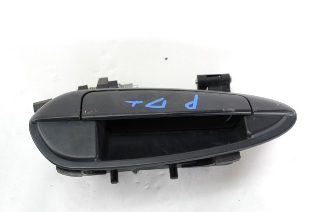 ZUNANJA KLJUKA ZADNJA DESNA VRATA OEM N. 735470946 ORIGINAL REZERVNI DEL FIAT PUNTO 199 MK3 (2011 - 2017)DIESEL LETNIK 2014