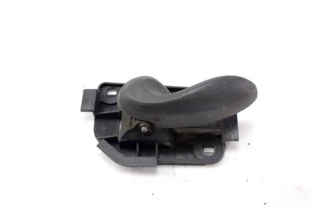 NOTRANJA KLJUKA  OEM N. 735268773 ORIGINAL REZERVNI DEL FIAT PUNTO 188 MK2 R (2003 - 2011) DIESEL LETNIK 2004