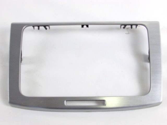 ARMATURNA PLO?CA OEM N. 3C0858069P ORIGINAL REZERVNI DEL VOLKSWAGEN PASSAT B6 3C2 3C5 BER/SW (2005 - 09/2010)  DIESEL LETNIK 2006