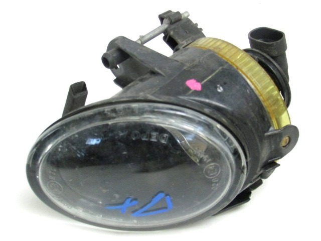 DESNA MEGLENKA OEM N. 3C0941700B ORIGINAL REZERVNI DEL VOLKSWAGEN PASSAT B6 3C2 3C5 BER/SW (2005 - 09/2010)  DIESEL LETNIK 2006