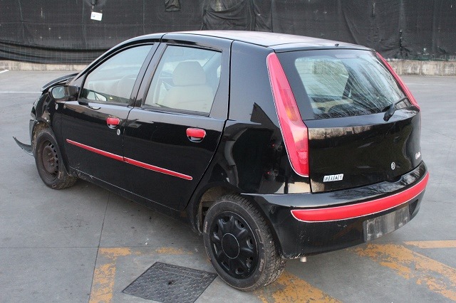 FIAT PUNTO 1.2 B 44KW 5M 5P (2002) RICAMBI IN MAGAZZINO