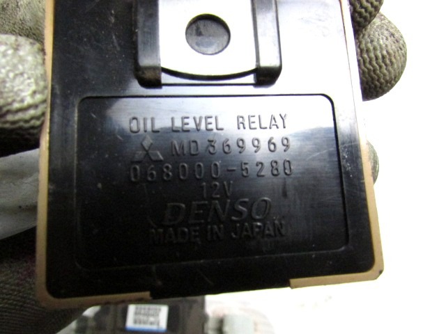 RELE' OEM N. MD369969 ORIGINAL REZERVNI DEL MITSUBISHI PAJERO V60 (2000 - 2007) DIESEL LETNIK 2002