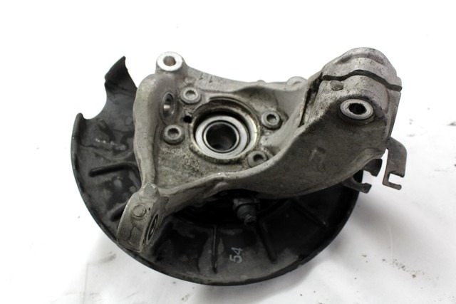 VRTLJIVI LEZAJ DESNO / PESTO KOLESA Z LEZAJEM SPREDAJ OEM N. 3C0407254F ORIGINAL REZERVNI DEL VOLKSWAGEN PASSAT B6 3C2 3C5 BER/SW (2005 - 09/2010)  DIESEL LETNIK 2007