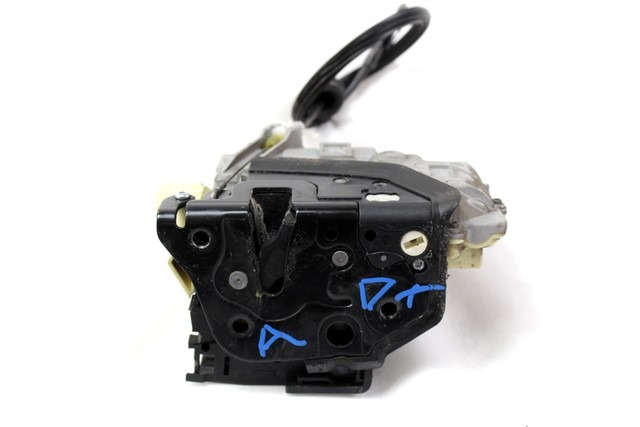 CENTRALNI ZAKLEP SPREDNJIH VRAT  OEM N. 3C1837016A ORIGINAL REZERVNI DEL VOLKSWAGEN PASSAT B6 3C2 3C5 BER/SW (2005 - 09/2010)  DIESEL LETNIK 2007