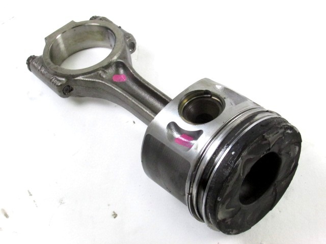 BAT ROCICNE GREDI/ OEM N. 038198401F ORIGINAL REZERVNI DEL AUDI A3 MK2 8P 8PA 8P1 (2003 - 2008)DIESEL LETNIK 2003