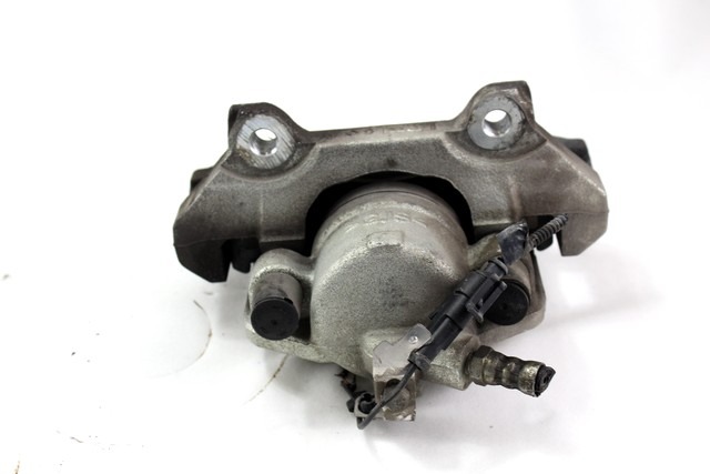 SPREDNJE LEVE ZAVORNE CELJUSTI  OEM N. 77365758 ORIGINAL REZERVNI DEL FIAT PUNTO 199 MK3 (2011 - 2017)BENZINA/METANO LETNIK 2014