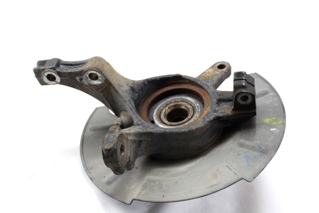 LEVI VRTLJIVI LEZAJ / PESTO KOLESA Z LEZAJEM SPREDAJ OEM N. 4515179J51000 ORIGINAL REZERVNI DEL SUZUKI SX4 EY GY (2006 - 2010) DIESEL LETNIK 2010