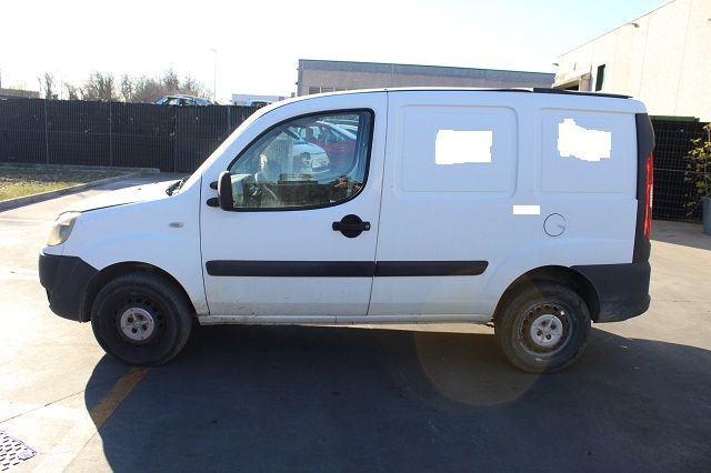 FIAT DOBLO 1.3 D 55KW 5M 2P (2006) RICAMBI IN MAGAZZINO 