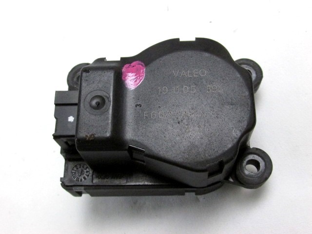 MOTORCEK OGREVANJA OEM N. F663746XC ORIGINAL REZERVNI DEL CITROEN C3 / PLURIEL MK1R (09/2005 - 11/2010) BENZINA LETNIK 2006