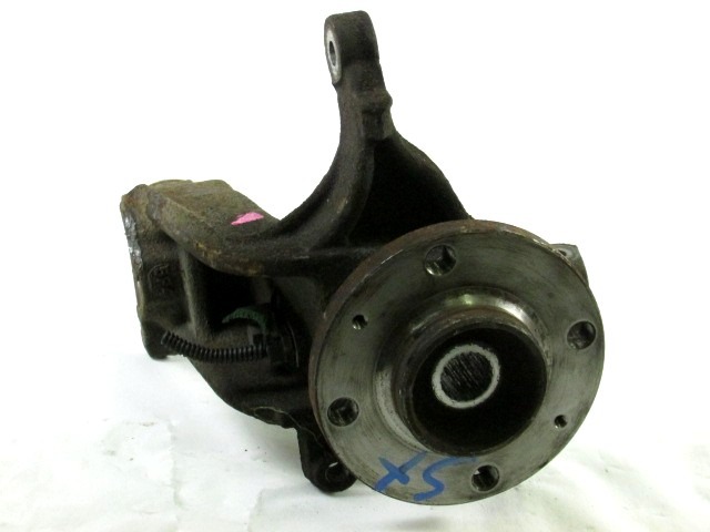 LEVI VRTLJIVI LEZAJ / PESTO KOLESA Z LEZAJEM SPREDAJ OEM N. 1607557480 ORIGINAL REZERVNI DEL CITROEN C3 / PLURIEL MK1R (09/2005 - 11/2010) BENZINA LETNIK 2006