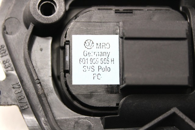 NOTRANJA KLJUKA  OEM N. 6Q1837173G ORIGINAL REZERVNI DEL VOLKSWAGEN POLO 9N R (2005 - 10/2009) DIESEL LETNIK 2009