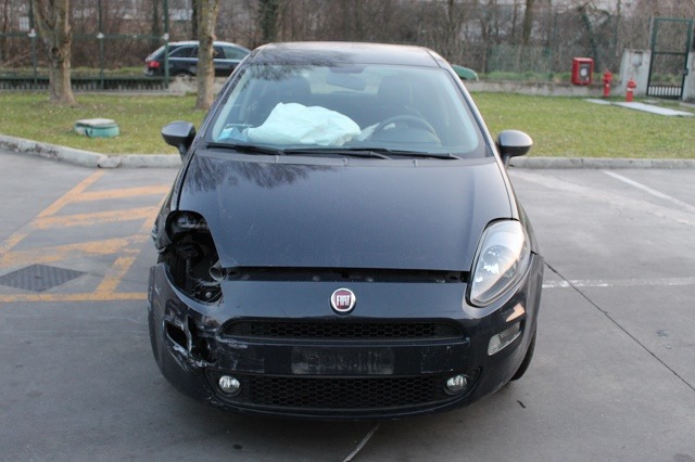 FIAT PUNTO 1.4 G 57KW 5M 5P (2015) RICAMBI IN MAGAZZINO