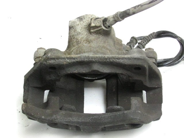 SPREDNJE DESNE ZAVORNE CELJUSTI  OEM N. A0014204483 ORIGINAL REZERVNI DEL MERCEDES CLASSE C W202 S202 BER/SW  (1993 - 2000) DIESEL LETNIK 2000