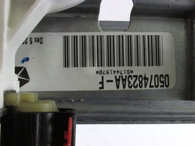 MEHANIZEM DVIGA ZADNJIH STEKEL  OEM N. 9867 SISTEMA ALZACRISTALLO PORTA POSTERIORE ELETTR ORIGINAL REZERVNI DEL JEEP COMPASS MK49 MK1 R (2011 - 2017)DIESEL LETNIK 2013