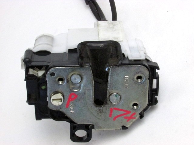 CENTRALNO ZAKLEPANJE ZADNJIH DESNIH VRAT OEM N. 51826982 ORIGINAL REZERVNI DEL FIAT PANDA 169 (2003 - 08/2009) BENZINA LETNIK 2008