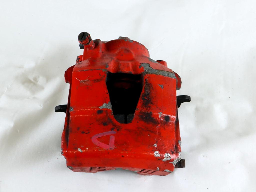 SPREDNJE DESNE ZAVORNE CELJUSTI  OEM N. 1K0615124D ORIGINAL REZERVNI DEL SEAT LEON 1P1 MK2 (2005 - 2012) DIESEL LETNIK 2008