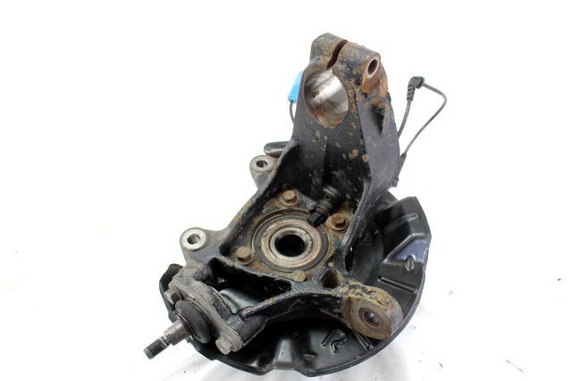 VRTLJIVI LEZAJ DESNO / PESTO KOLESA Z LEZAJEM SPREDAJ OEM N. 31216757498 ORIGINAL REZERVNI DEL MINI ONE / COOPER / COOPER S R50 R52 R53 (2001-2006) DIESEL LETNIK 2004