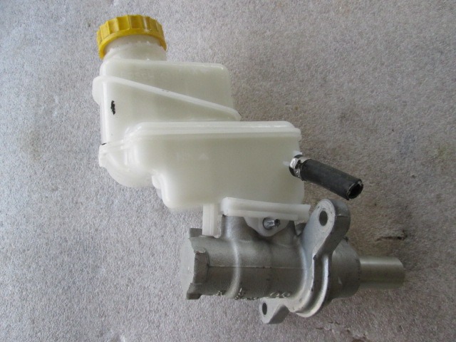 ZAVORNI CILINDER OEM N. 0204Y24147 ORIGINAL REZERVNI DEL FIAT IDEA 350 (2003 - 2008) BENZINA LETNIK 2007