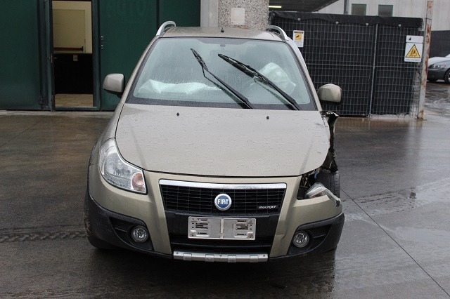 FIAT SEDICI 1.9 D 4X4 88KW 6M 5P (2006) RICAMBI IN MAGAZZINO