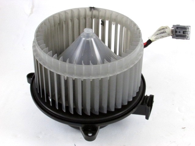 VENTILATOR  KABINE  OEM N. 13263279 ORIGINAL REZERVNI DEL OPEL INSIGNIA A G09 (2008 - 2017)DIESEL LETNIK 2010