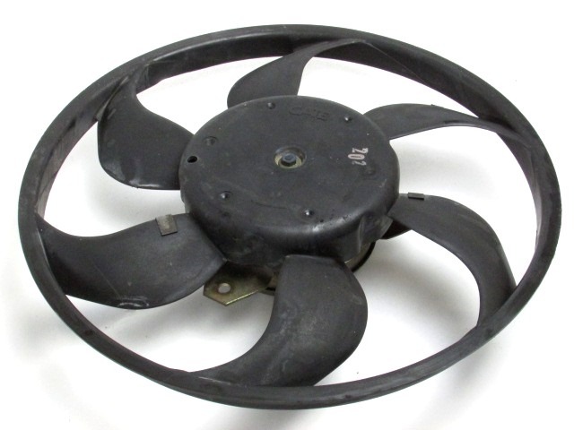 VENTILATOR HLADILNIKA OEM N. 9010857 ORIGINAL REZERVNI DEL FIAT PUNTO 188 188AX MK2 (1999 - 2003) BENZINA LETNIK 2002