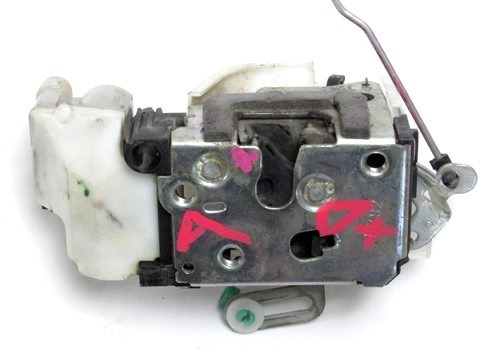 CENTRALNI ZAKLEP SPREDNJIH VRAT  OEM N. 46536061 ORIGINAL REZERVNI DEL FIAT PUNTO 188 188AX MK2 (1999 - 2003) BENZINA LETNIK 2002