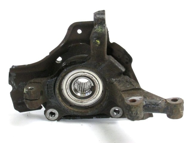 VRTLJIVI LEZAJ DESNO / PESTO KOLESA Z LEZAJEM SPREDAJ OEM N. 46528901 ORIGINAL REZERVNI DEL FIAT PUNTO 188 188AX MK2 (1999 - 2003) BENZINA LETNIK 2002