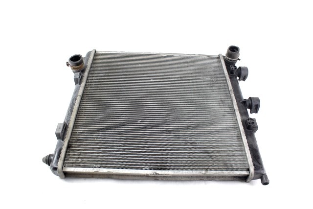 RADIATOR VODE OEM N. 9653026580 ORIGINAL REZERVNI DEL CITROEN C3 / PLURIEL MK1R (09/2005 - 11/2010) DIESEL LETNIK 2006