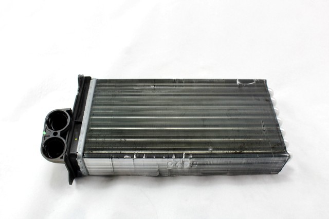 GRELEC RADIATORJA OEM N. 6448K9 ORIGINAL REZERVNI DEL CITROEN C3 / PLURIEL MK1R (09/2005 - 11/2010) DIESEL LETNIK 2006