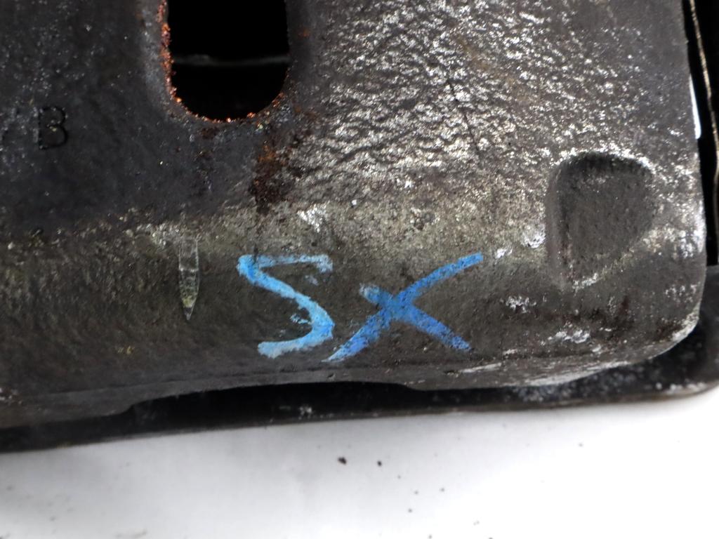 SPREDNJE LEVE ZAVORNE CELJUSTI  OEM N. 581801PA00 ORIGINAL REZERVNI DEL KIA VENGA YN (2010 - 2019)DIESEL LETNIK 2011