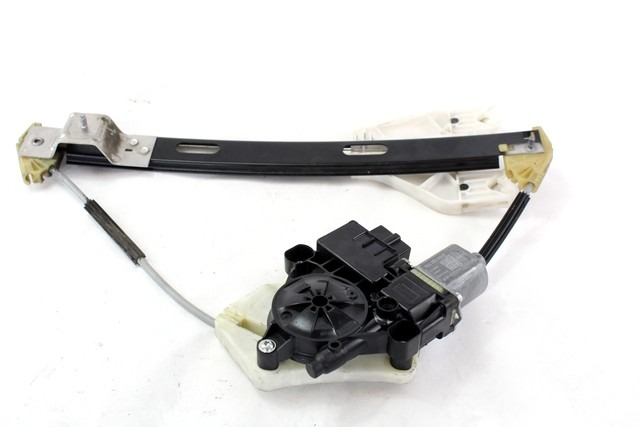 MEHANIZEM DVIGA ZADNJIH STEKEL  OEM N. 56777 SISTEMA ALZACRISTALLO PORTA POSTERIORE ELETT ORIGINAL REZERVNI DEL SEAT LEON 5F1 MK3 (2012- 2020)DIESEL LETNIK 2015