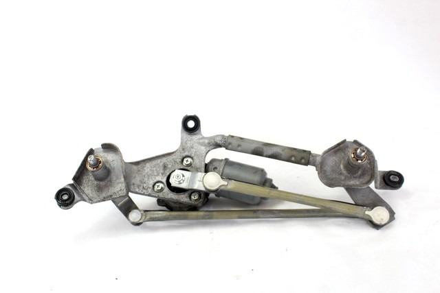 MOTORCEK PREDNJIH BRISALCEV OEM N. 38110-79J00 ORIGINAL REZERVNI DEL FIAT SEDICI FY (2006 - 4/2009) DIESEL LETNIK 2006