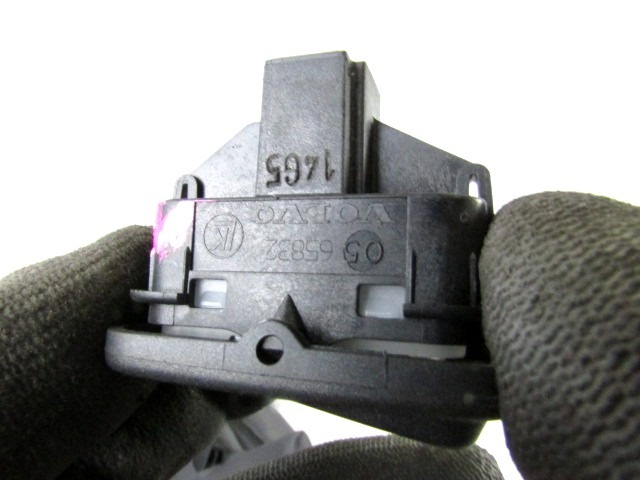 RAZLICNA STIKALA  OEM N. 30669957 ORIGINAL REZERVNI DEL VOLVO V50 545 (2004 - 05/2007) DIESEL LETNIK 2005