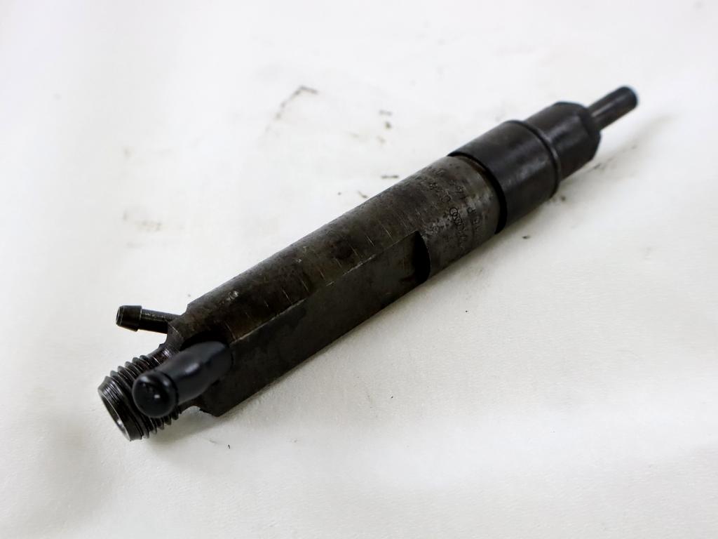 INJEKTORJI DIESEL OEM N. 028130201T ORIGINAL REZERVNI DEL AUDI A3 MK1 8L 8L1 3P/5P (1996 - 2000) DIESEL LETNIK 2000