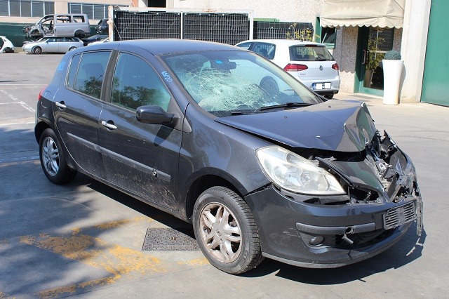 RENAULT CLIO 3 R 1.5 D 78KW 6M 5P (2008) RICAMBI IN MAGAZZINO