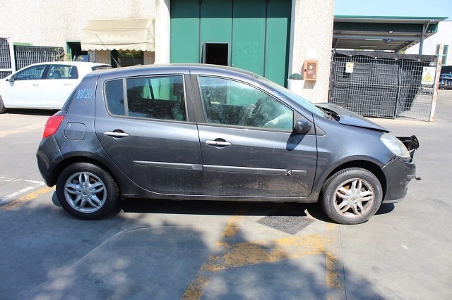 RENAULT CLIO 3 R 1.5 D 78KW 6M 5P (2008) RICAMBI IN MAGAZZINO