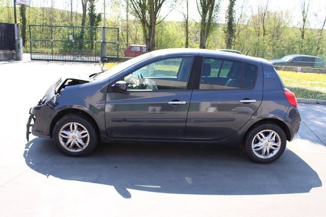 RENAULT CLIO 3 R 1.5 D 78KW 6M 5P (2008) RICAMBI IN MAGAZZINO