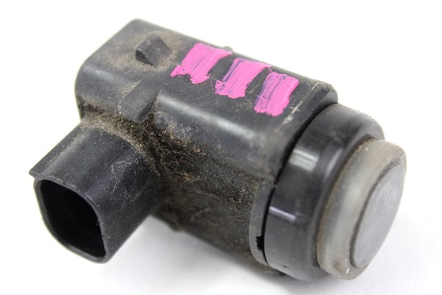 PARKIRNI SENZORJI OEM N. 12787793 ORIGINAL REZERVNI DEL OPEL ASTRA H A04 L48 L08 L35 L67 R 5P/3P/SW (2007 - 2010) BENZINA LETNIK 2007