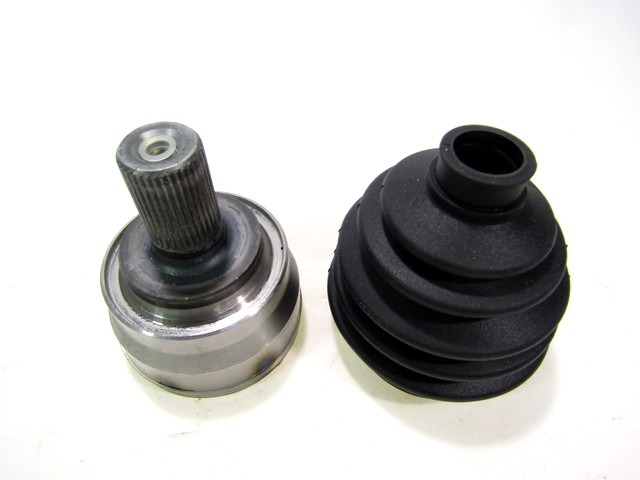 OS SKLOPKE POGONSKA GRED OEM N. 36000675 ORIGINAL REZERVNI DEL VOLVO V40 MK1 525 526 (2012 - 2016)DIESEL LETNIK 2012