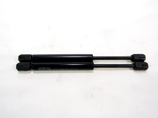 AMORTIZERJI PRTLJAZNIH VRAT  OEM N. 90463721 ORIGINAL REZERVNI DEL OPEL VECTRA B J96 BER/SW (1995 - 1999) DIESEL LETNIK 1997