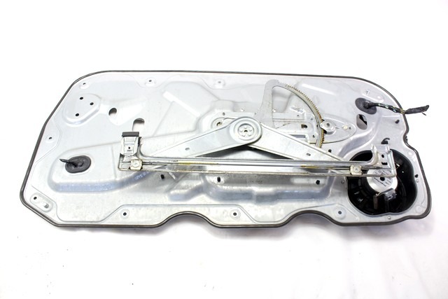 MEHANIZEM DVIGA SPREDNJIH STEKEL  OEM N. 18303 SISTEMA ALZACRISTALLO PORTA ANTERIORE ELETTR ORIGINAL REZERVNI DEL FORD FOCUS DA HCP DP MK2 R BER/SW (2008 - 2011) BENZINA LETNIK 2008