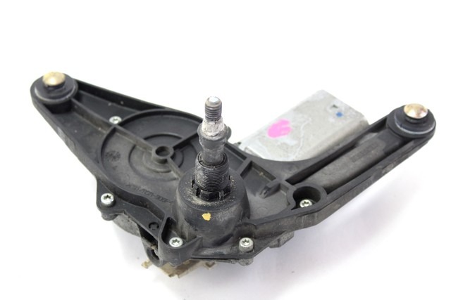 MOTORCEK ZADNJEGA BRISALCA OEM N. 8200028400 ORIGINAL REZERVNI DEL RENAULT CLIO BB CB MK2 (04/1998 - 04/2001) BENZINA LETNIK 2000