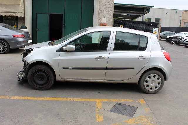 RENAULT CLIO 1.2 G 55KW 5M 5P (2007) RICAMBI IN MAGAZZINO