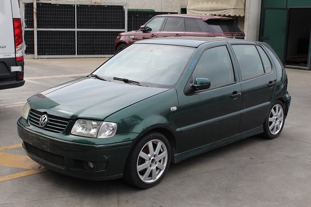 VOLKSWAGEN POLO 1.4 55KW 5P B/MET 5M (2001) RICAMBI IN MAGAZZINO