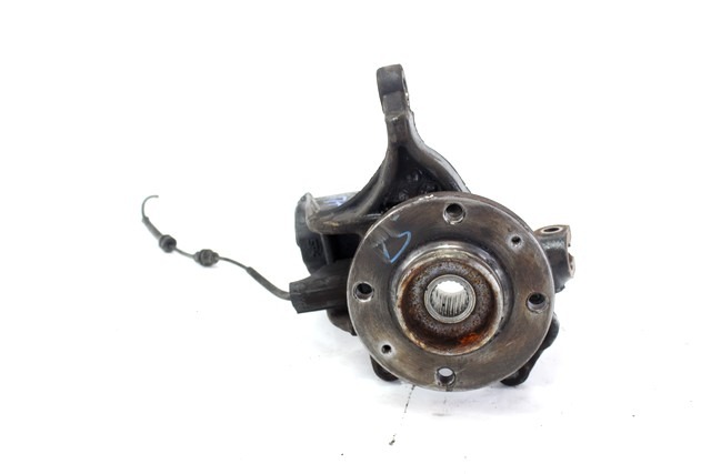 LEVI VRTLJIVI LEZAJ / PESTO KOLESA Z LEZAJEM SPREDAJ OEM N. 1607557480 ORIGINAL REZERVNI DEL PEUGEOT 207 / 207 CC R WA WC WD WK (05/2009 - 2015) BENZINA LETNIK 2011