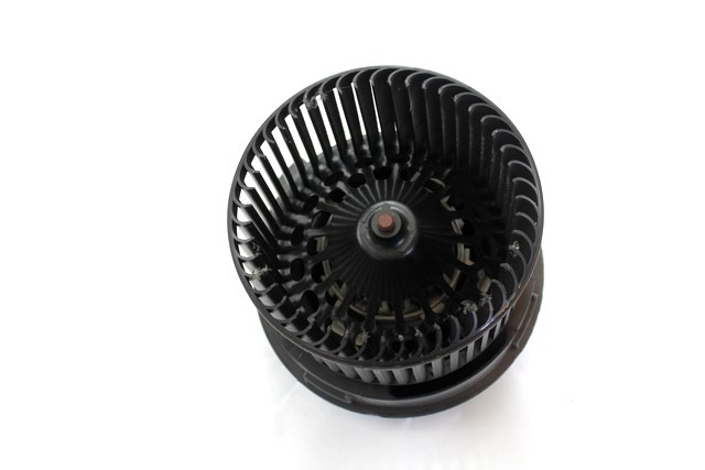 VENTILATOR  KABINE  OEM N. 6441V5 ORIGINAL REZERVNI DEL PEUGEOT 207 / 207 CC R WA WC WD WK (05/2009 - 2015) BENZINA LETNIK 2011