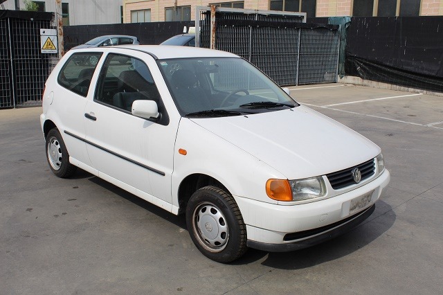 VOLKSWAGEN POLO 1.4 B 44KW 5M 3P (1996) RICAMBI IN MAGAZZINO