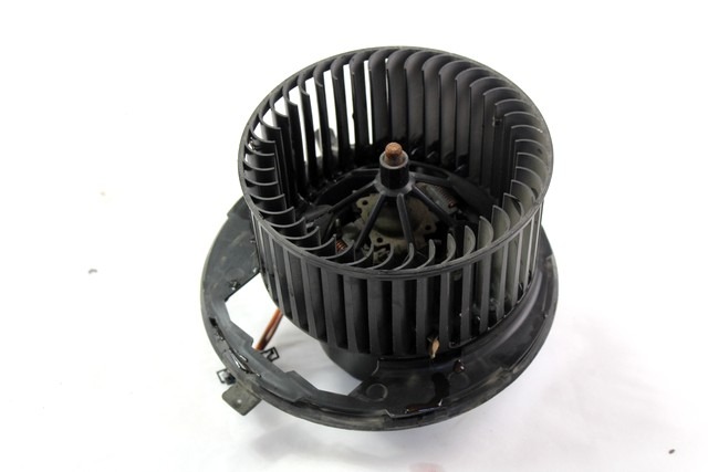 VENTILATOR  KABINE  OEM N. 1K1819015 ORIGINAL REZERVNI DEL AUDI A3 MK2R 8P 8PA 8P1 8P7 (2008 - 2012)DIESEL LETNIK 2010