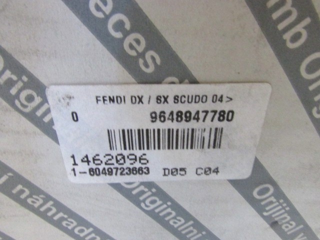 DESNA MEGLENKA OEM N. 9648947780 ORIGINAL REZERVNI DEL CITROEN C3 / PLURIEL MK1R (09/2005 - 11/2010) DIESEL LETNIK 2006