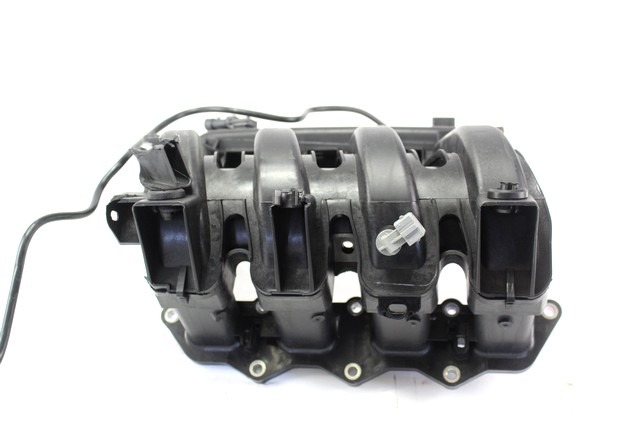 SESALNI KOLEKTOR OEM N. 8200880099 ORIGINAL REZERVNI DEL RENAULT CLIO BH KH MK4 (2012 - 2019)BENZINA LETNIK 2015